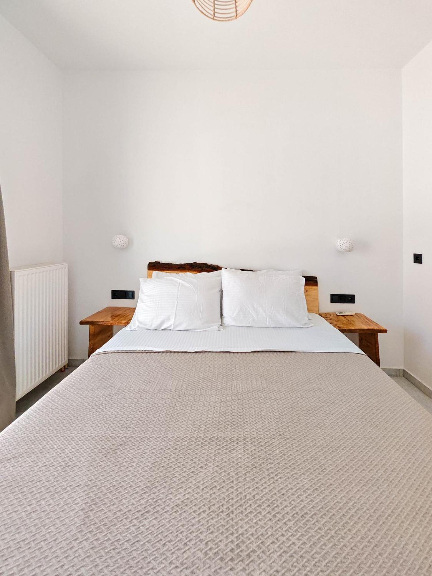 Paraga Suites Naxos City Bagian luar foto