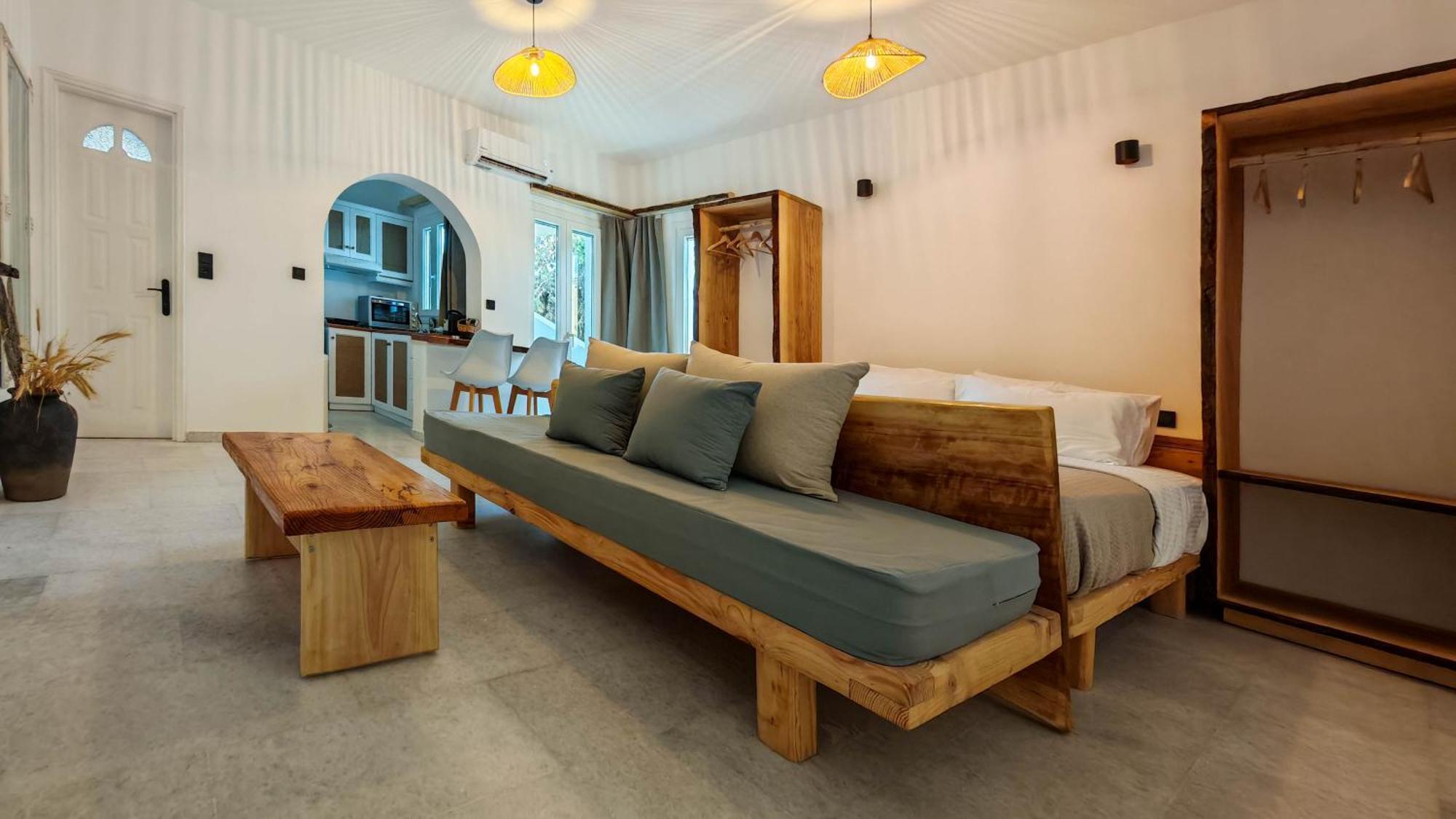 Paraga Suites Naxos City Bagian luar foto