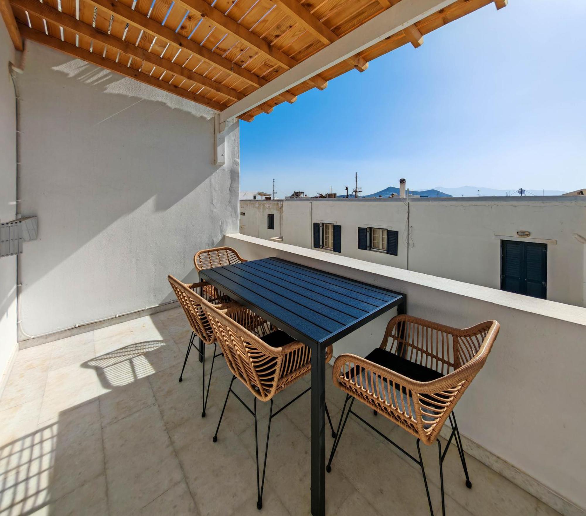 Paraga Suites Naxos City Bagian luar foto