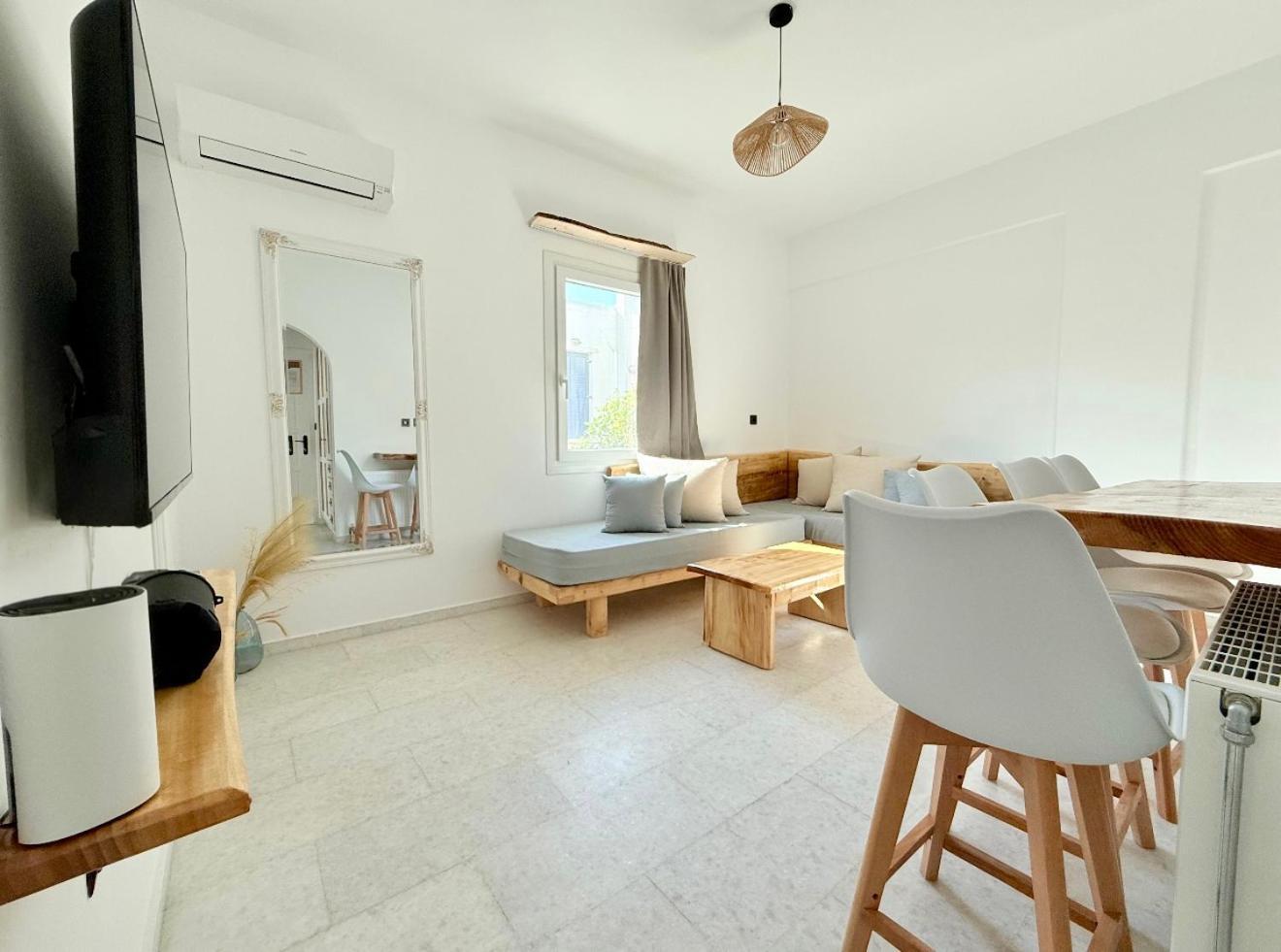 Paraga Suites Naxos City Bagian luar foto